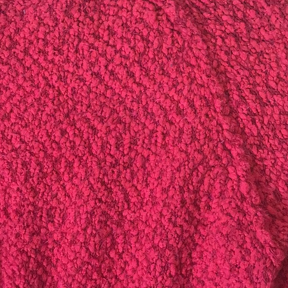 Yes Lola Sweater - Picture 12 of 13